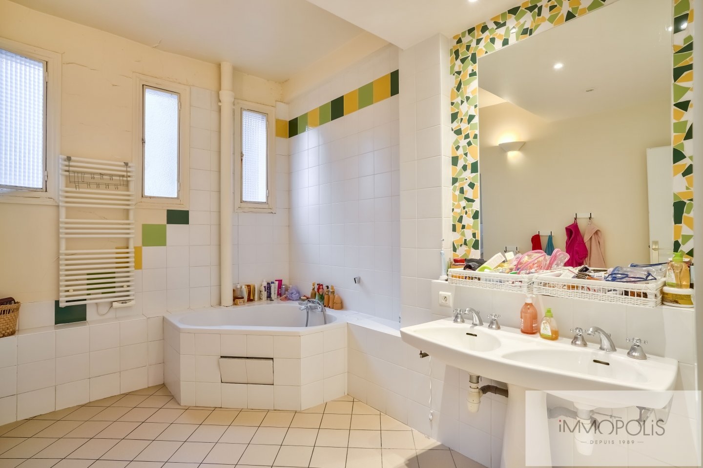 Family apartment near the Saint-Quentin market, Paris X. 18