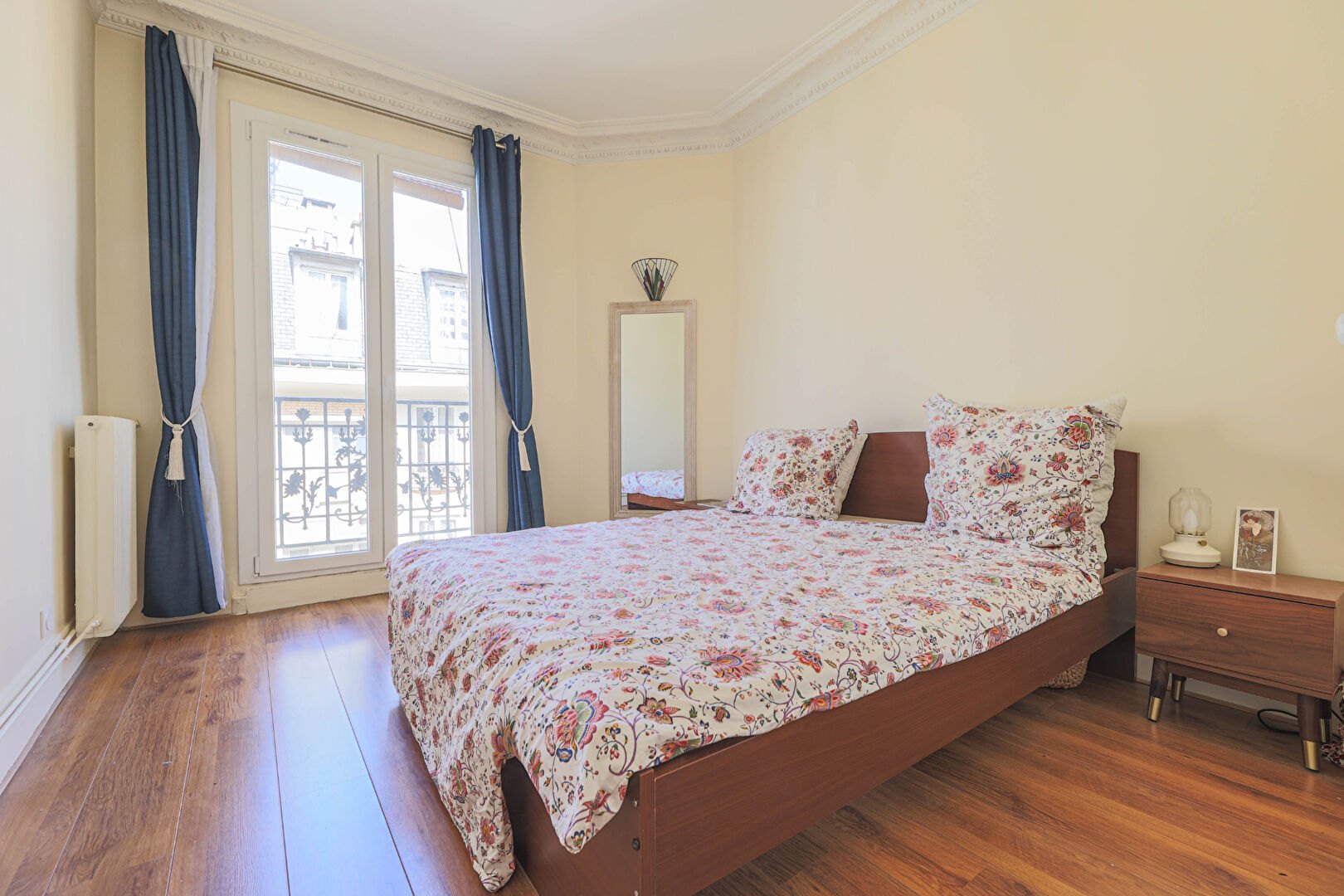 Appartement rue de Tretaigne/Jules Joffrin, 3 pièces, étage élevé balcon 4