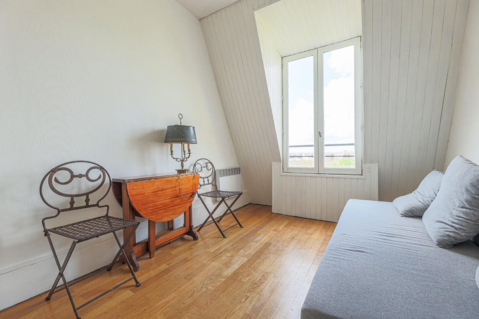 Studio avec vue imprenable cimetière de Montmartre ! 3