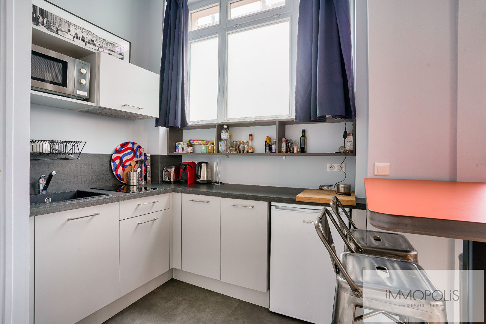 APPARTEMENT AVEC COMMERCIALITÉ ! 4