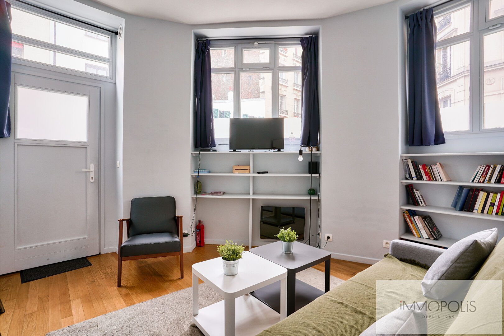 LOCAL COMMERCIAL AMENAGÉ EN APPARTEMENT ! 11