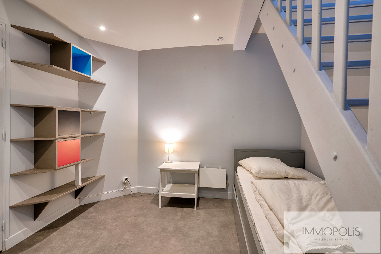 LOCAL COMMERCIAL AMENAGÉ EN APPARTEMENT ! 6