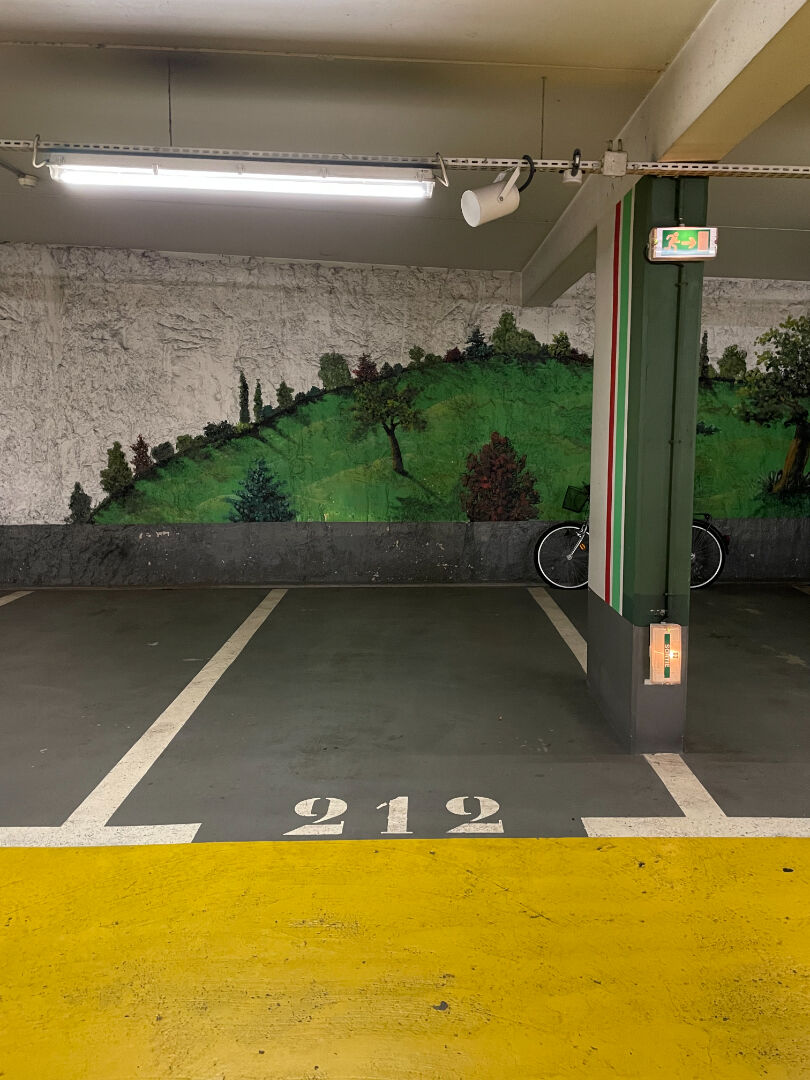 PARKING EN CONCESSION – MAIRIE 19E. 1
