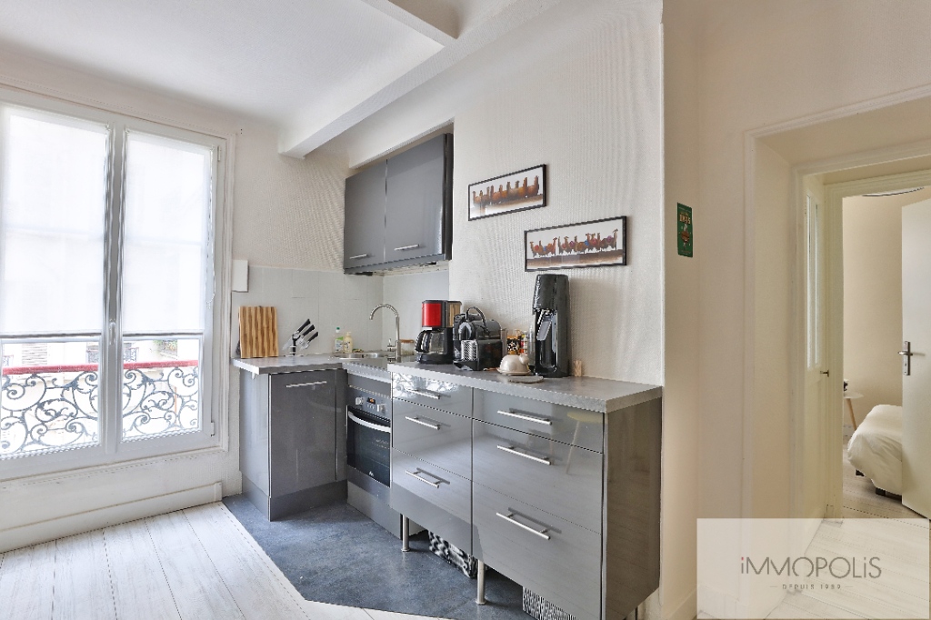 Town Hall XVIII, rue Ramey 2 rooms of 31m² of charm !!!! 10
