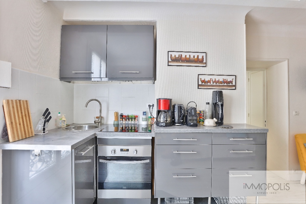 Town Hall XVIII, rue Ramey 2 rooms of 31m² of charm !!!! 11