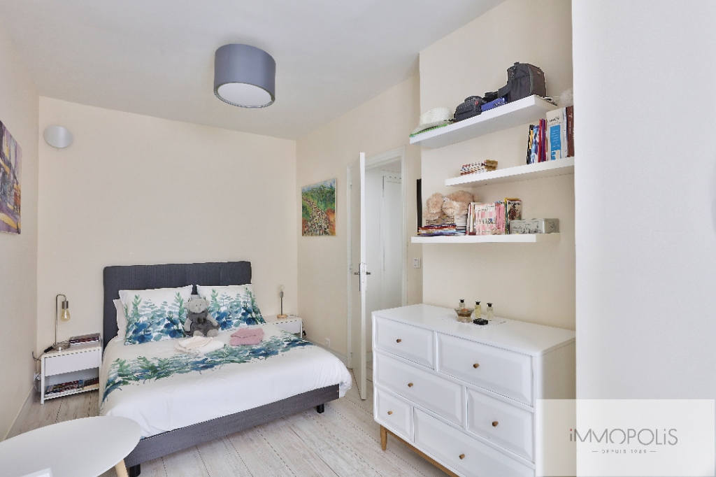 Town Hall XVIII, rue Ramey 2 rooms of 31m² of charm !!!! 16