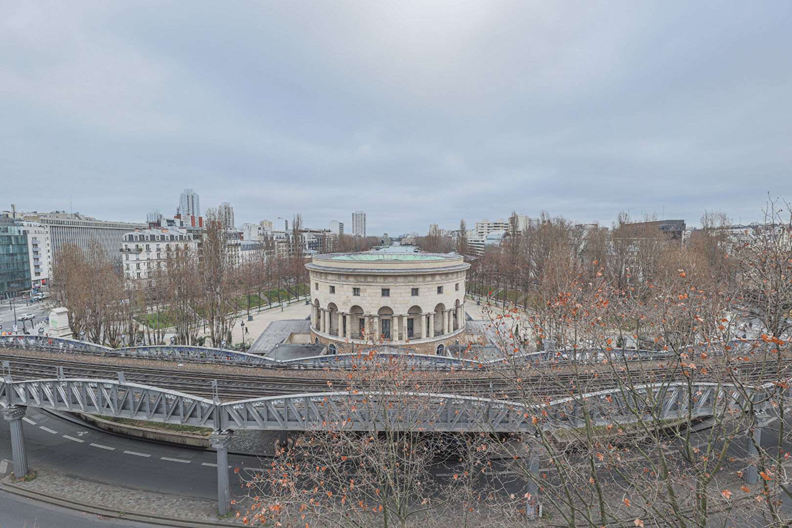 PARIS Xème, 4 PIECES  DERNIER ETAGE PLEIN CIEL, 1