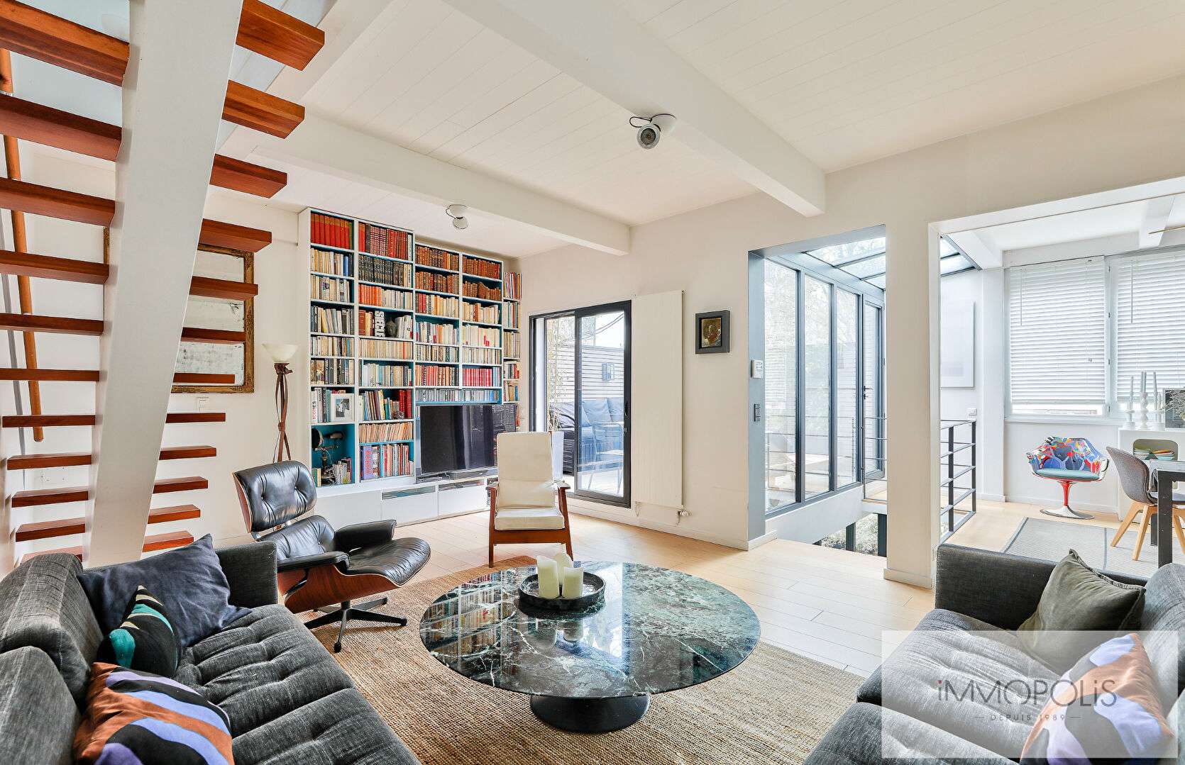 Off-market : maison aux prestations exceptionnelles à Saint Ouen Sur Seine, 6 pièces, grande réception, 1 cour intérieure et 1 terrasse 2