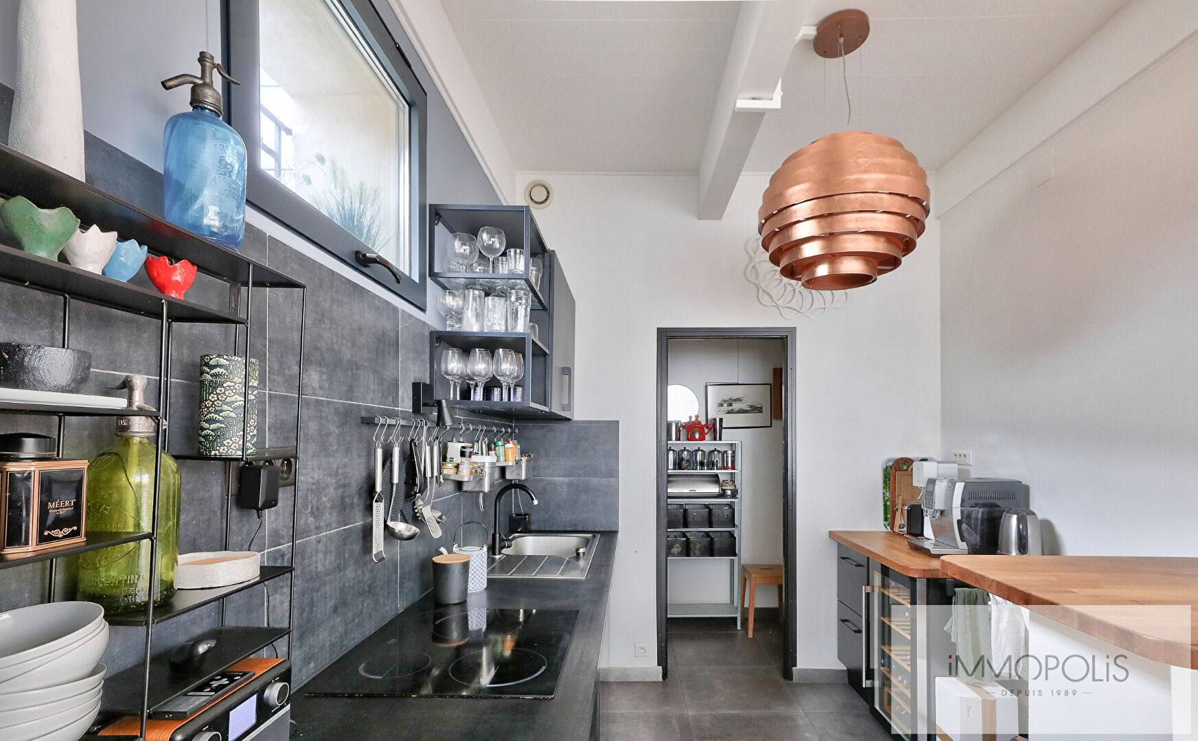 Off-market : maison aux prestations exceptionnelles à Saint Ouen Sur Seine, 6 pièces, grande réception, 1 cour intérieure et 1 terrasse 7