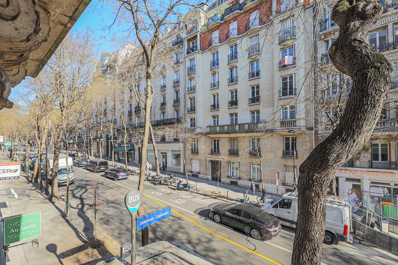 Beautiful two rooms rue Caulaincourt 1