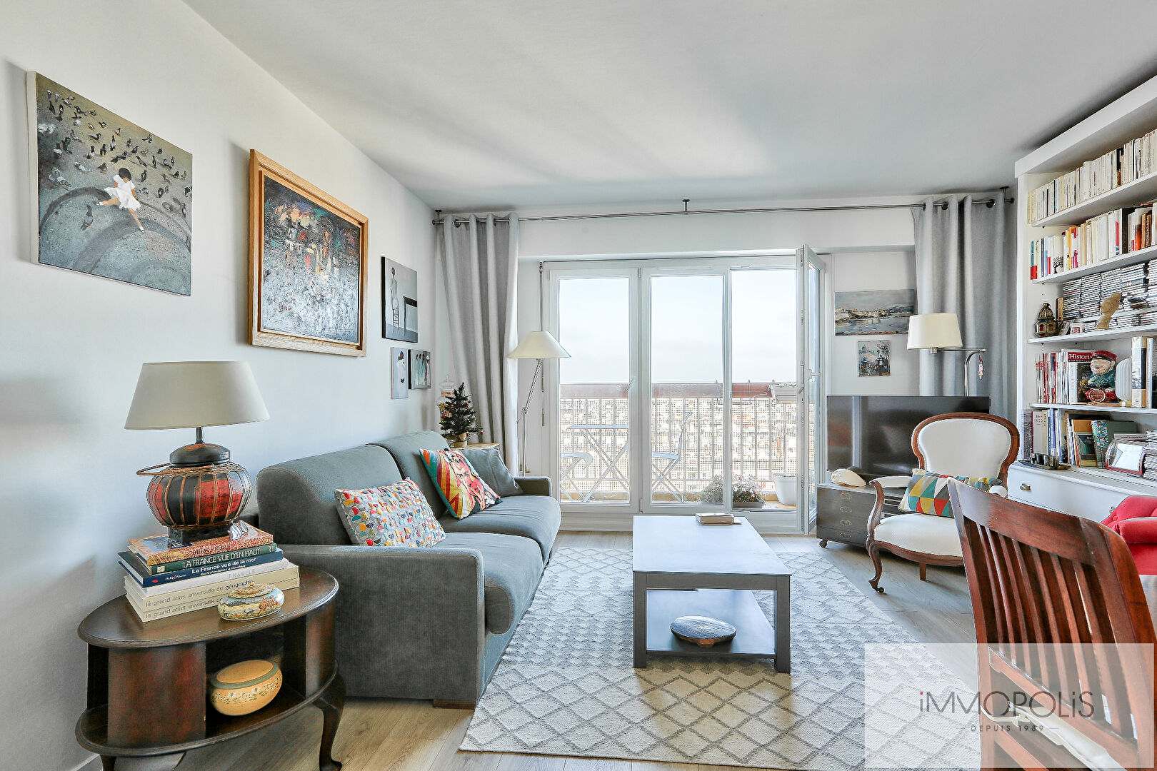 Lamarck Caulaincourt – 2 rooms Balcony – Panoramic view 1
