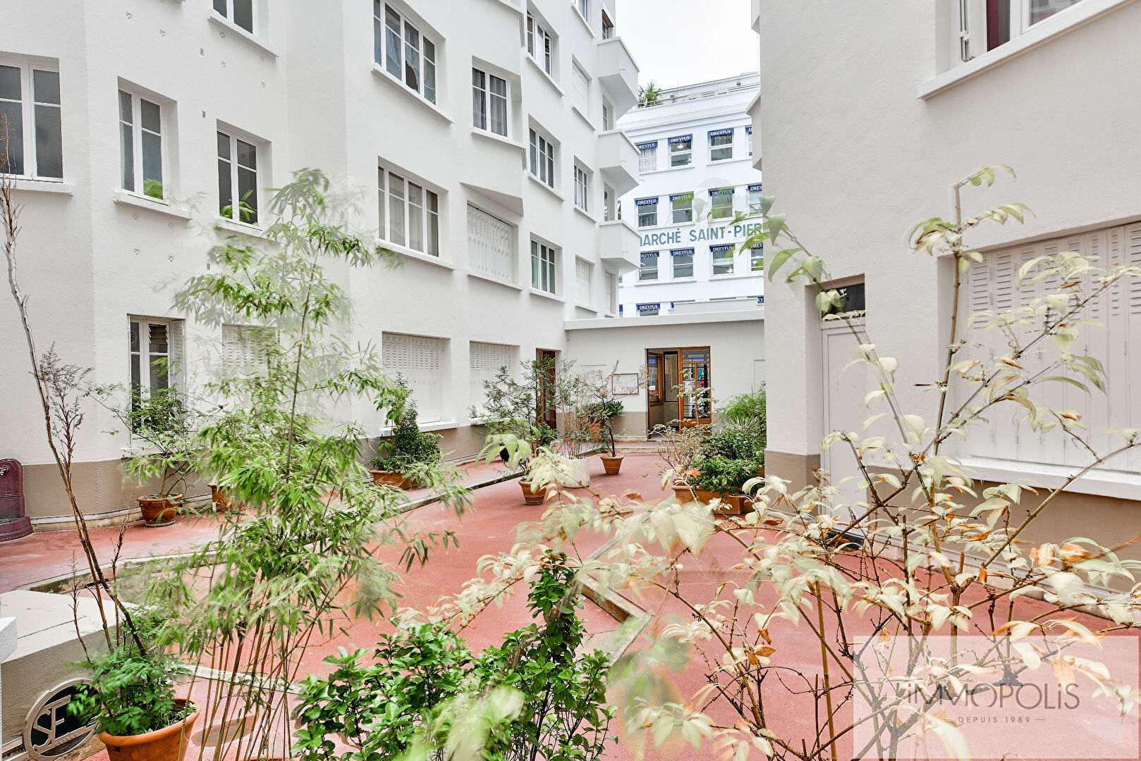 Halles Saint -Pierre – Nice optimized studio 13