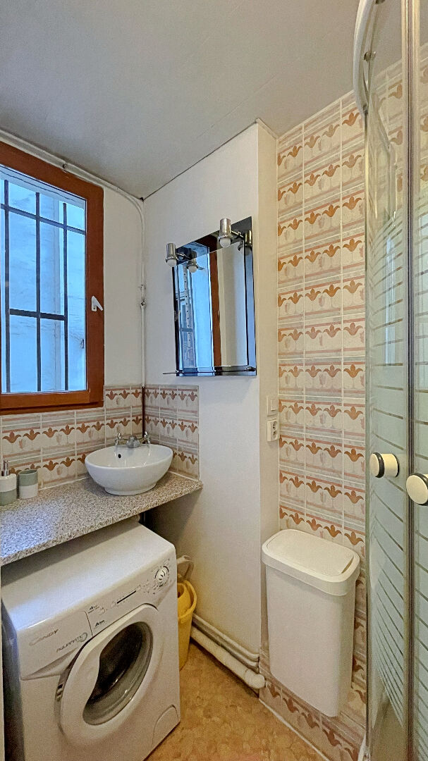 Charming studio, rue Durantin, in the heart of the Abbesses 5
