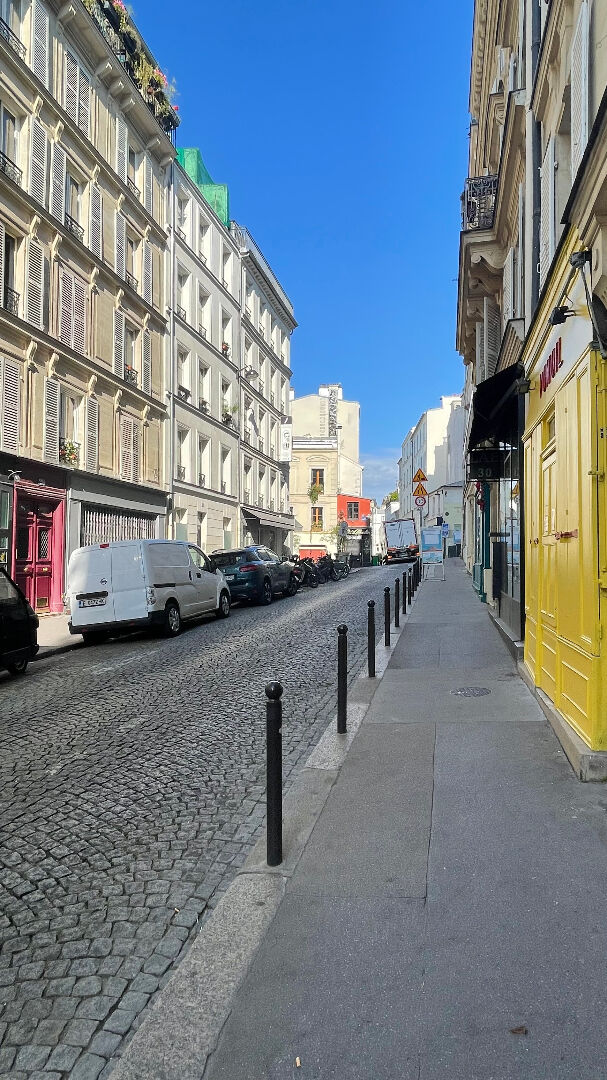 Charming studio, rue Durantin, in the heart of the Abbesses 9