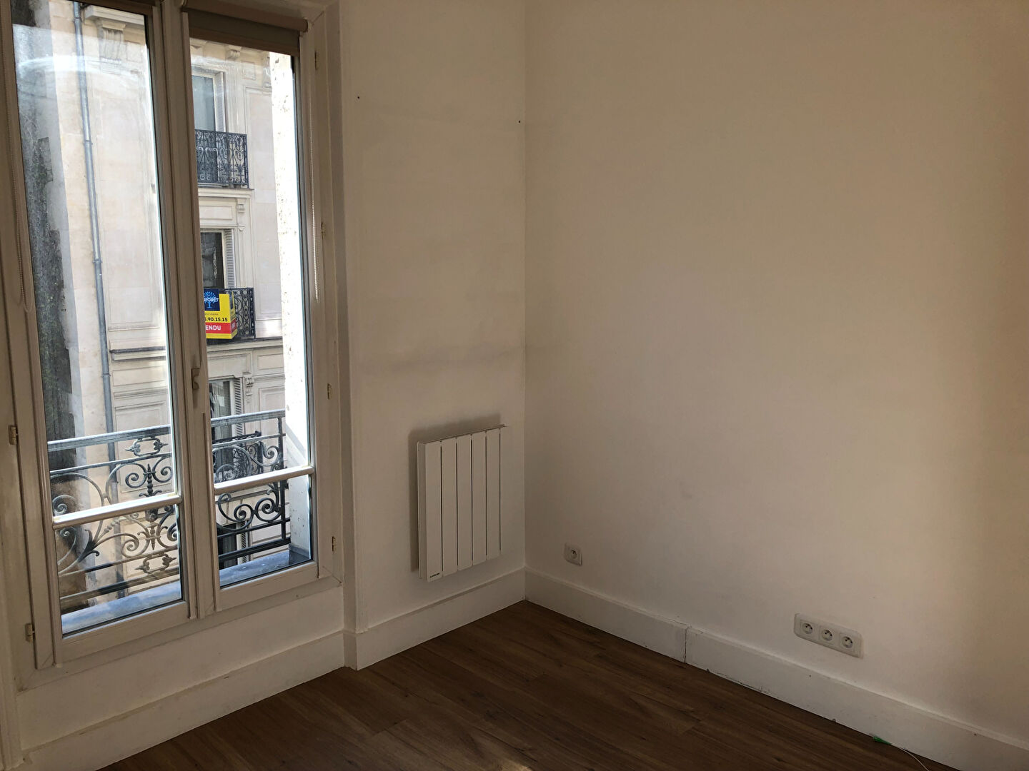 Paris apartment 2 room (s) 29.98 m2 8