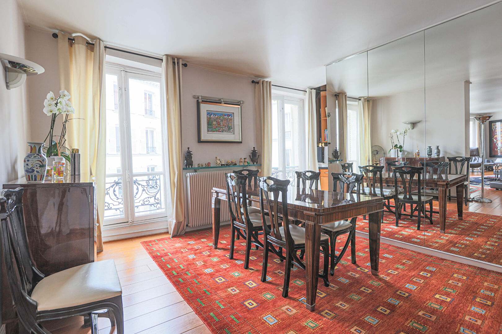 Family apartment in the Abbesses – Paris 18th. 4
