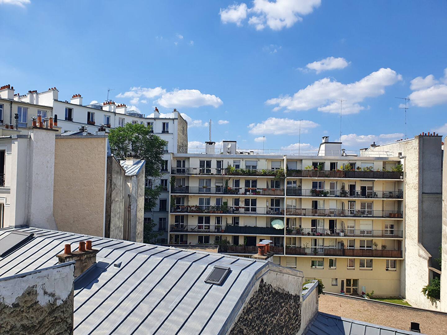 DEUX PIECES DE 31M² A RÉNOVER 13