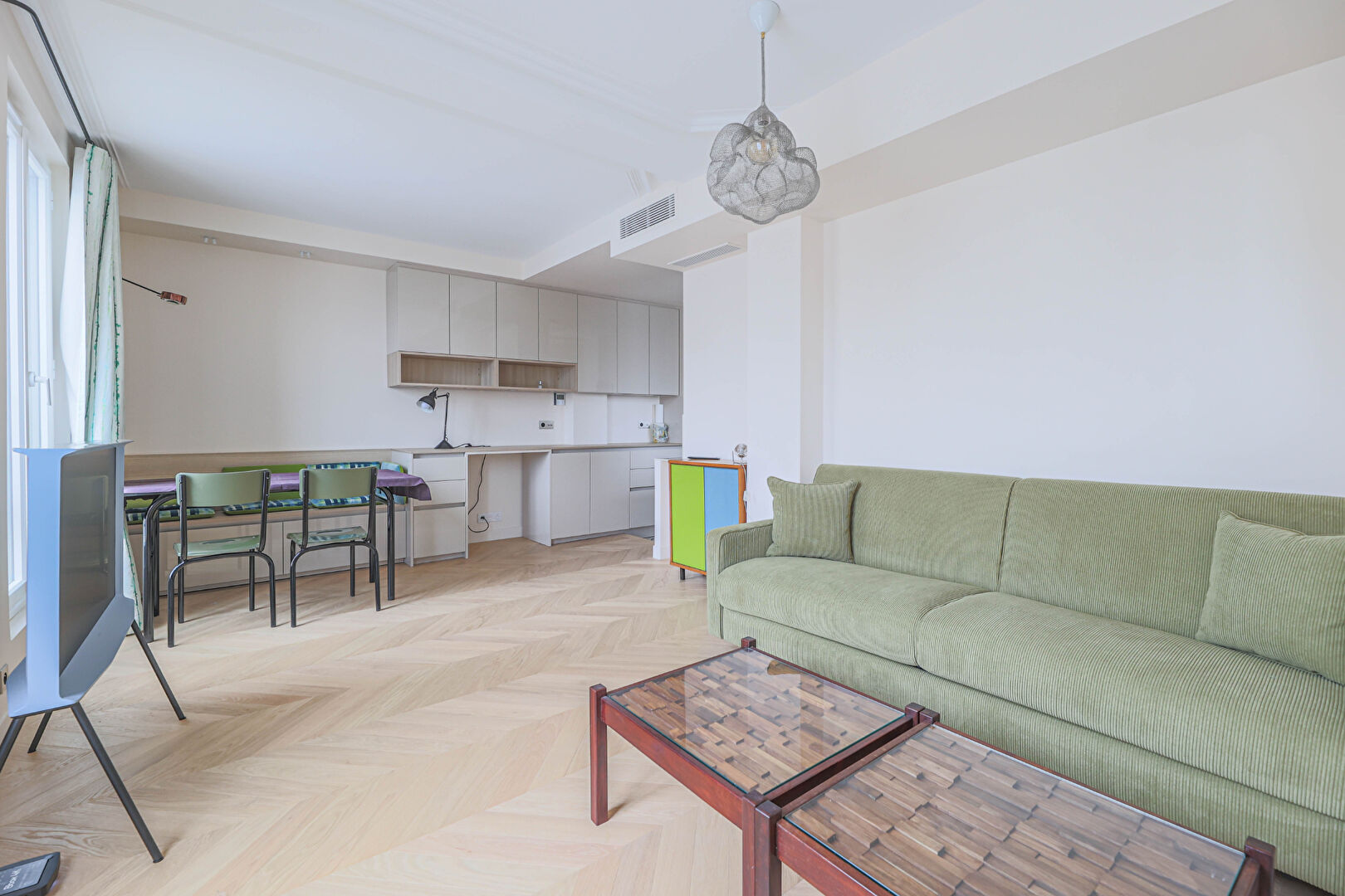 Appartement Paris 2 pièce(s) 43.66 m2 2 Appartement Paris 2 pièce(s) 43.66 m2 2