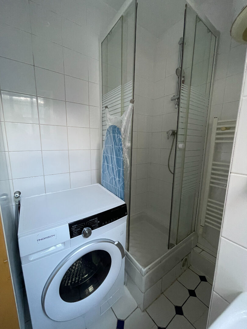 Appartement Paris 3 pièce(s) 41 m2 11