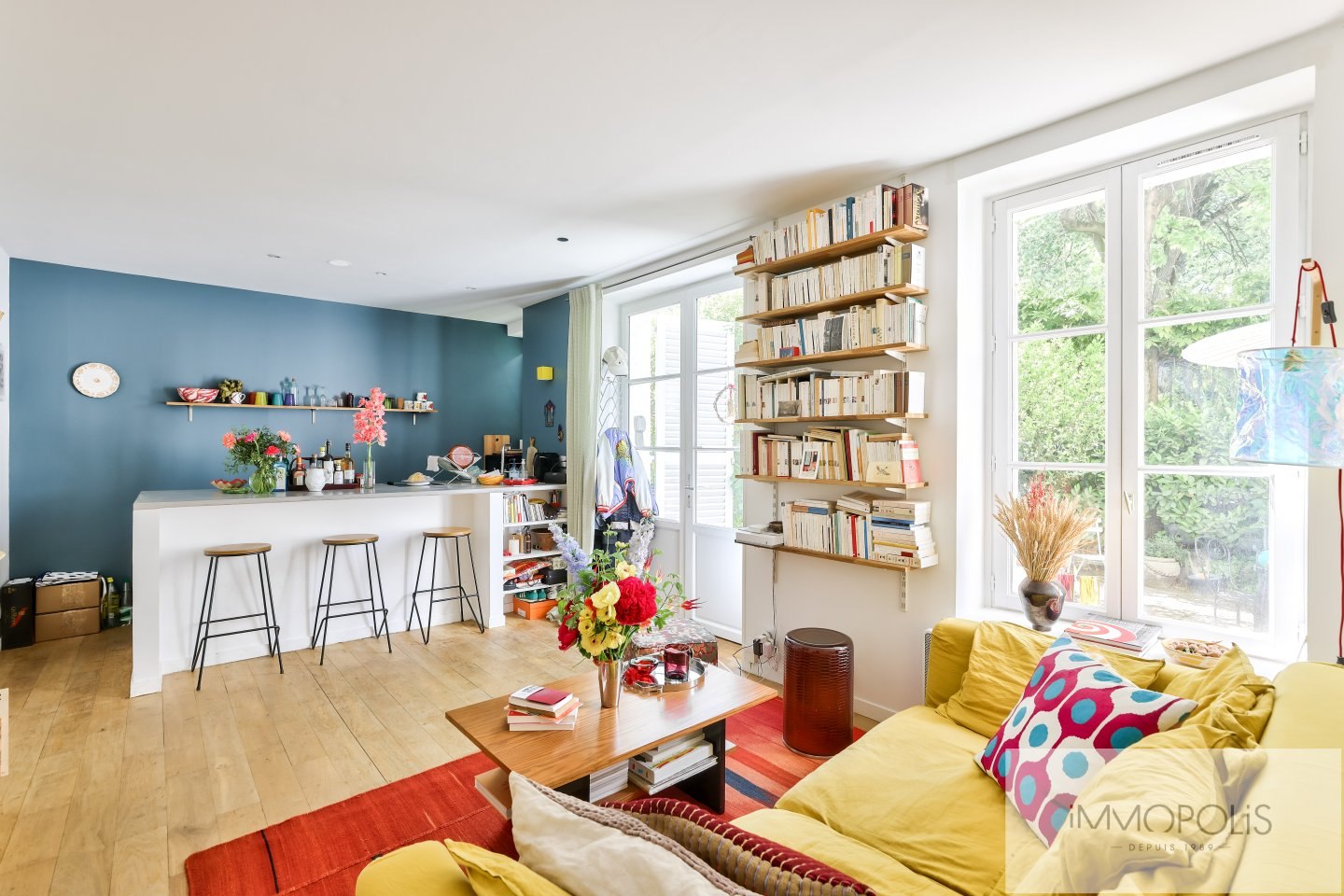 « Comme une maison » Avenue Junot. Off-market. 11