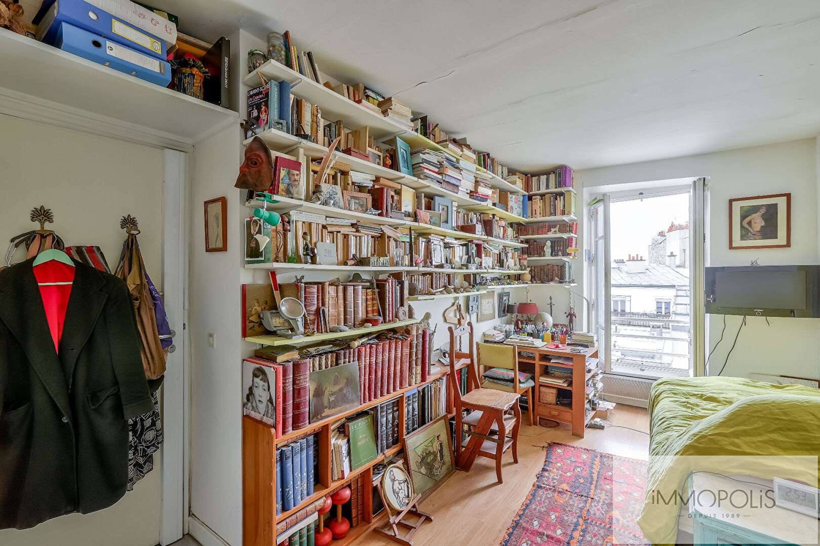 Viager occupé : Studio plein sud avec vue sur les toits de Paris, Rue Berthe, Montmartre 7
