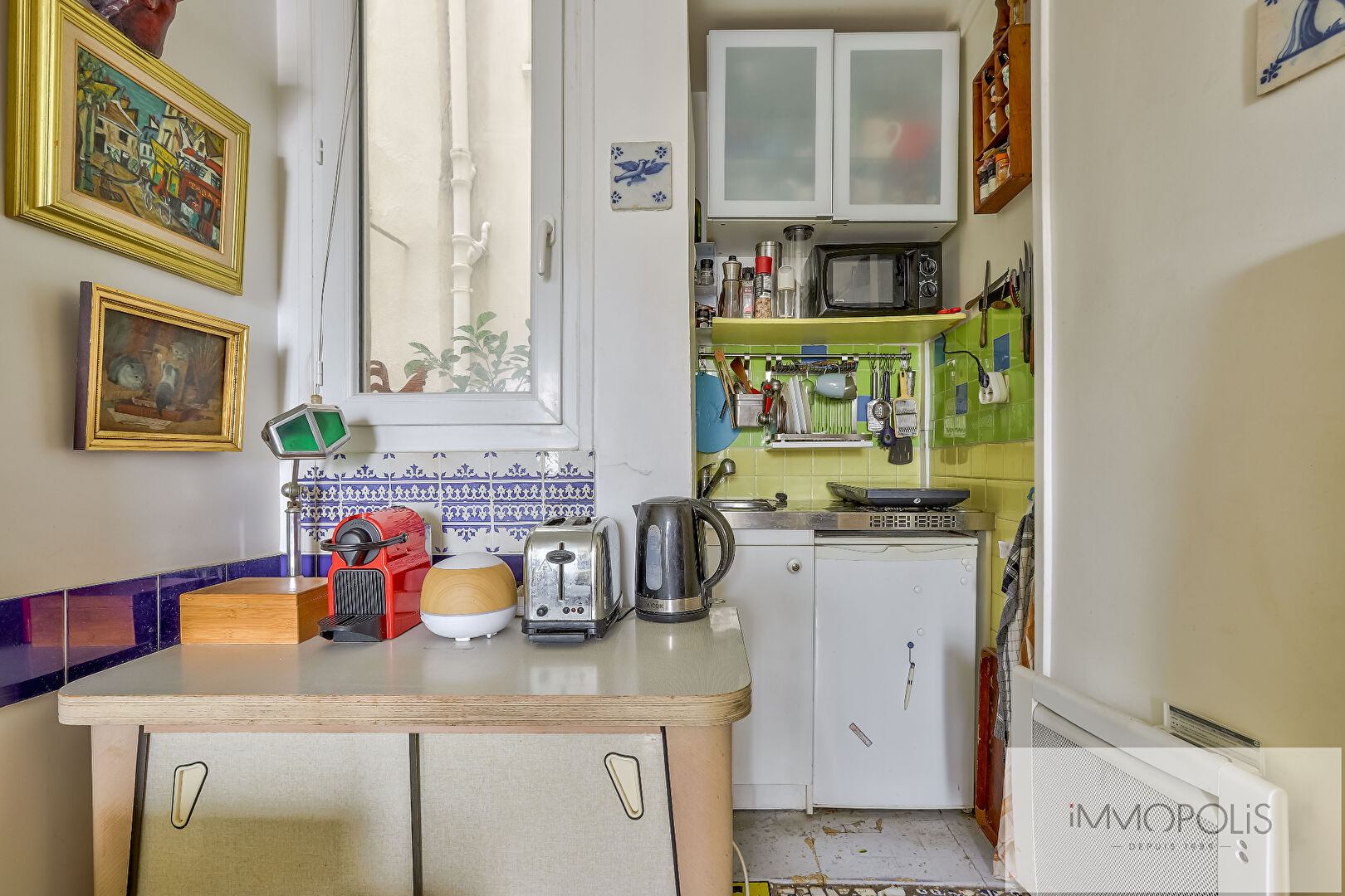 Viager occupé : Studio plein sud avec vue sur les toits de Paris, Rue Berthe, Montmartre 9