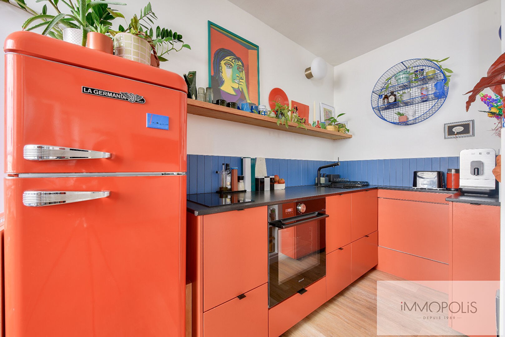 Montmartre, studio lumineux et optimisé, à deux pas des Abbesses et du Bateau-Lavoir, entièrement rénové avec soin. 6