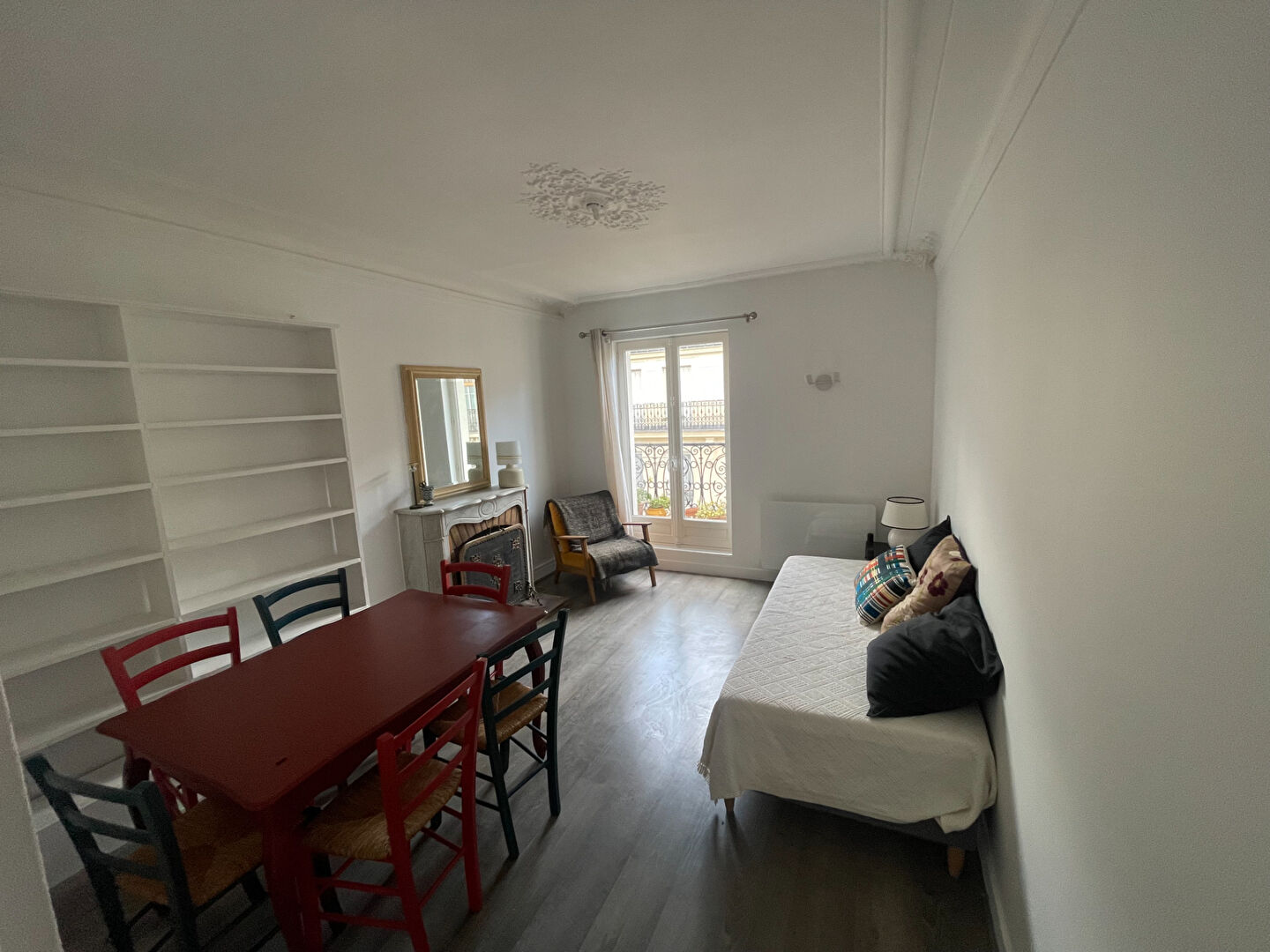 Appartement Paris 3 pièce(s) 52.22 m2 1