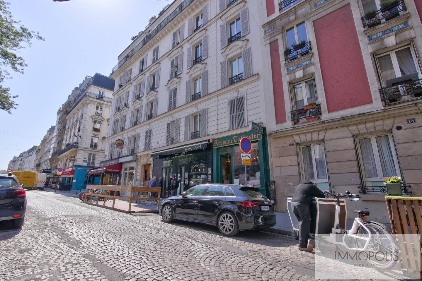 2 pièces en plein coeur des Abbesses. 16