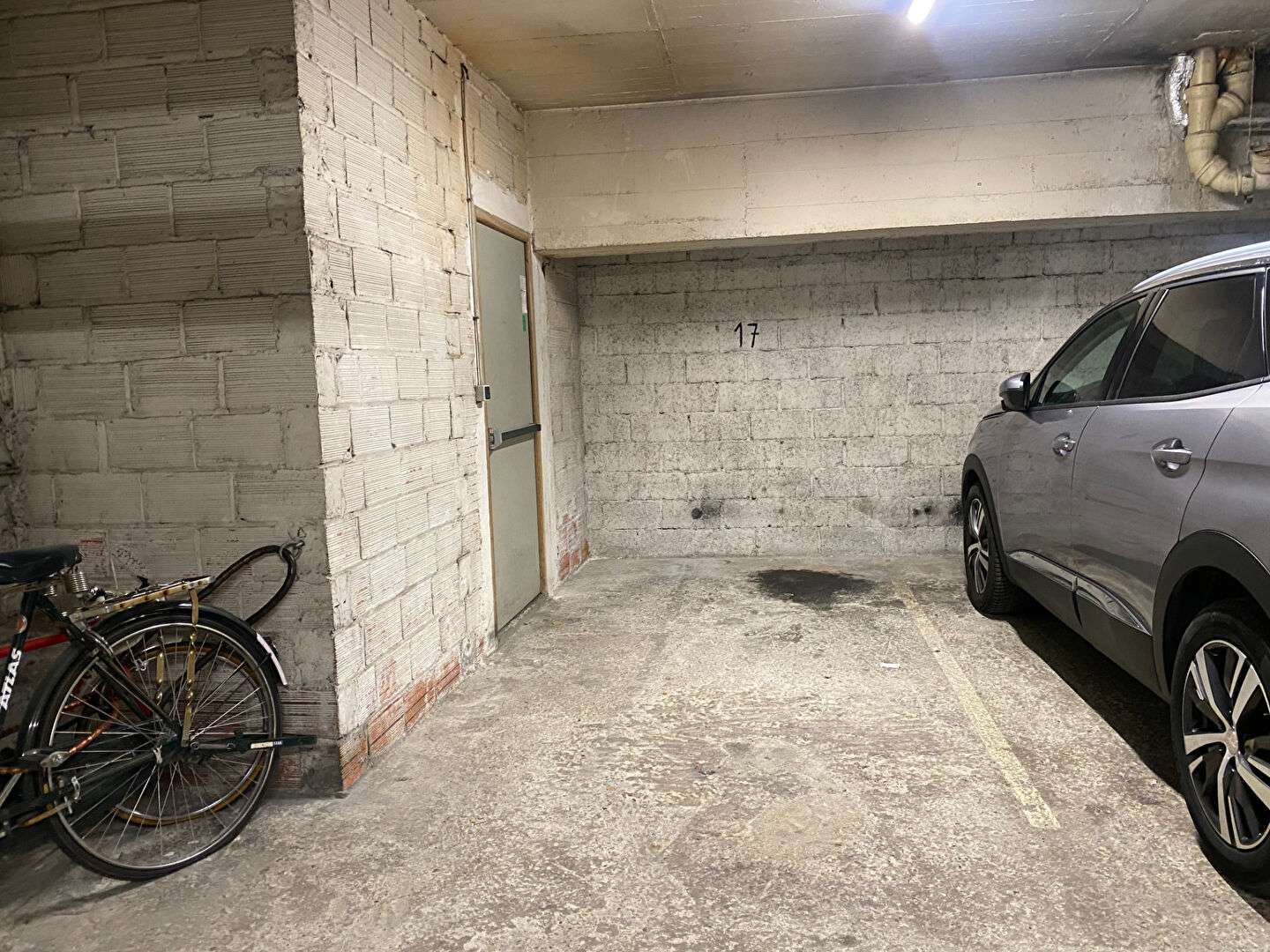 Place de parking LAMARCK- CAULAINCOURT 1