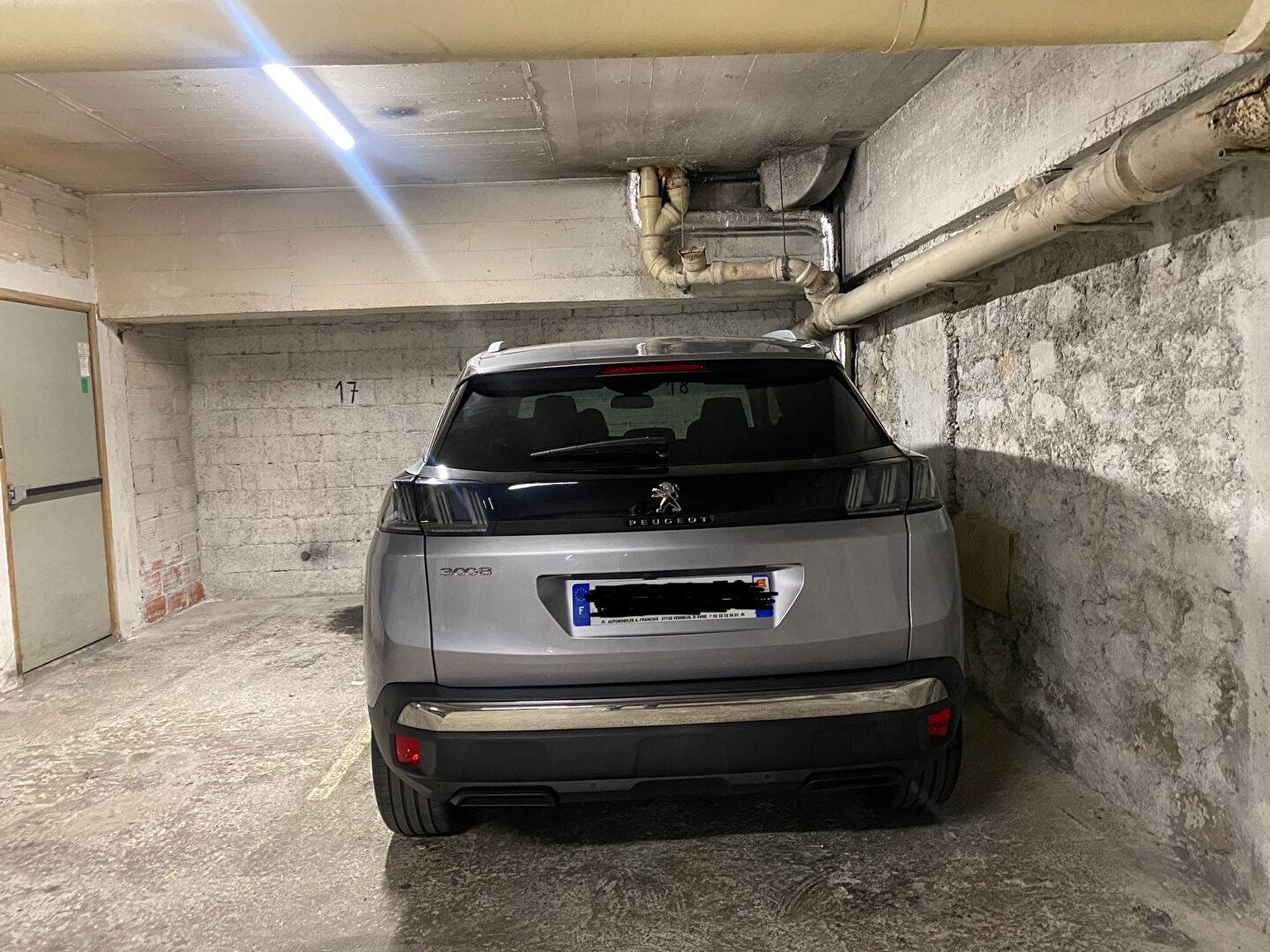 2 Places de parking LAMARCK- CAULAINCOURT 1