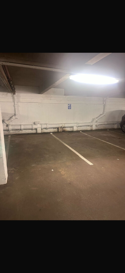 Parking / box Vincennes 1
