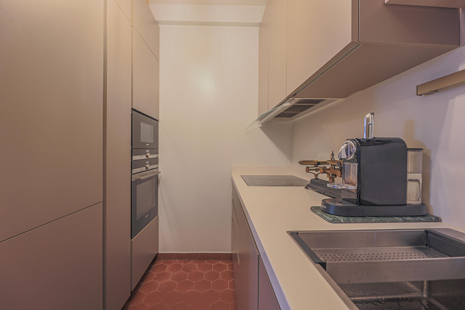 APPARTEMENT 2 PIÈCES CAULAINCOURT 5