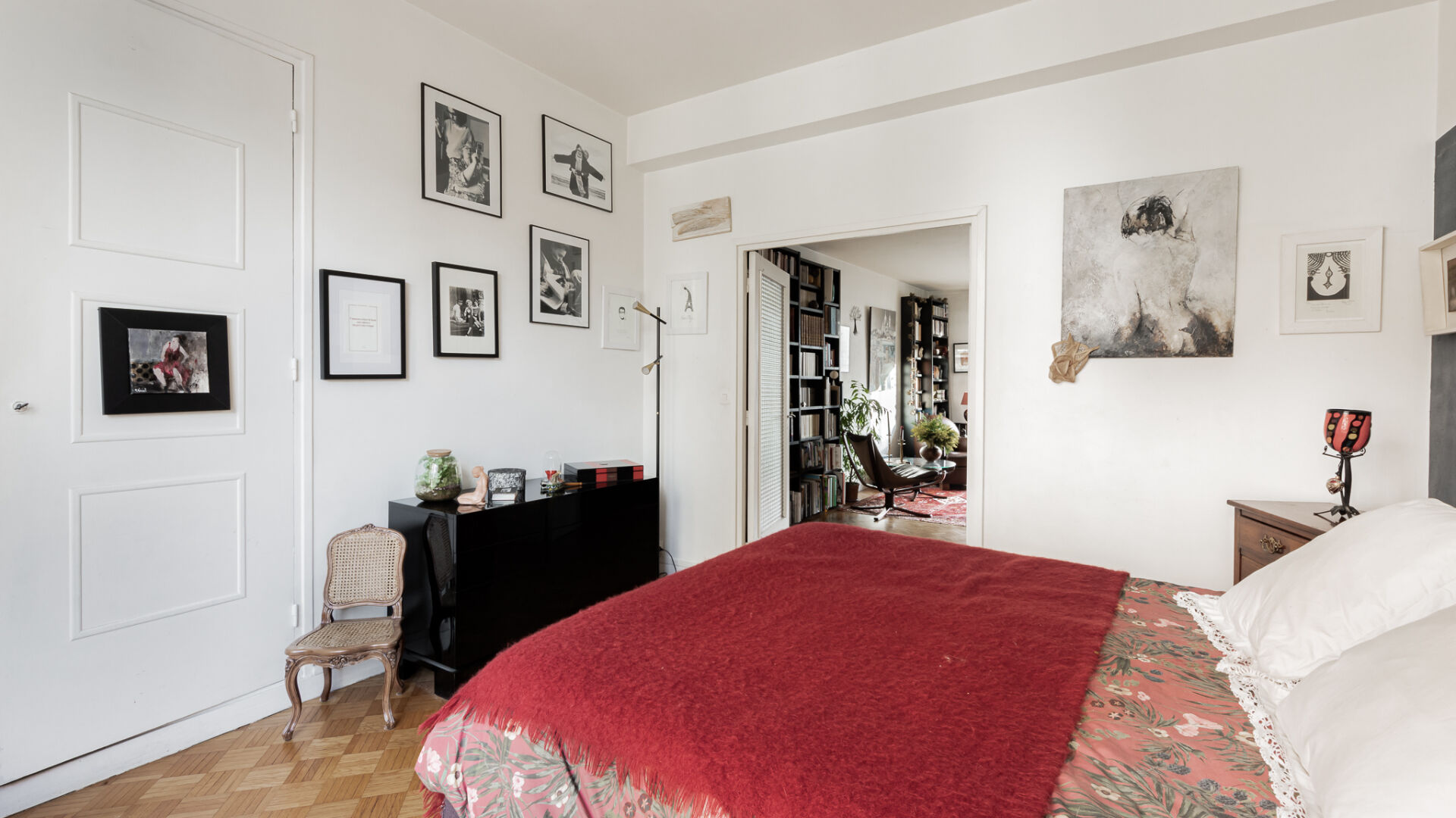 Appartement Lepic/Abbesses. 10