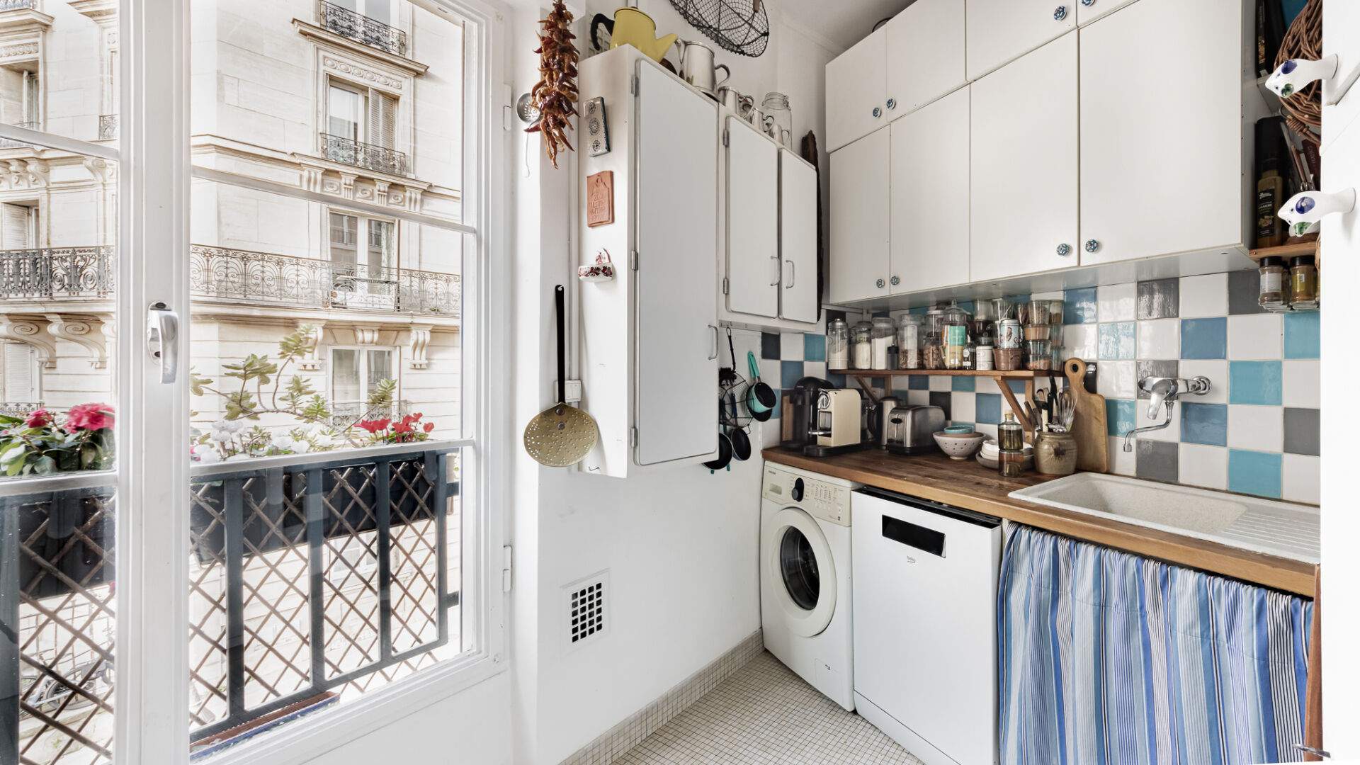 Appartement Lepic/Abbesses. 12