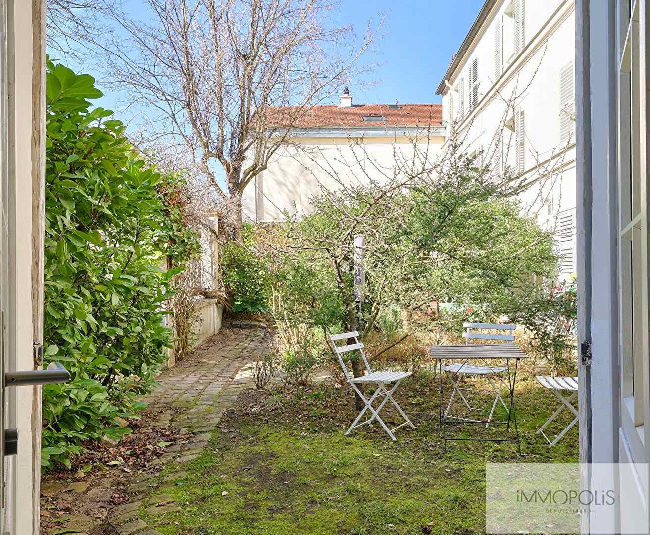 « Comme une maison » Avenue Junot. 5