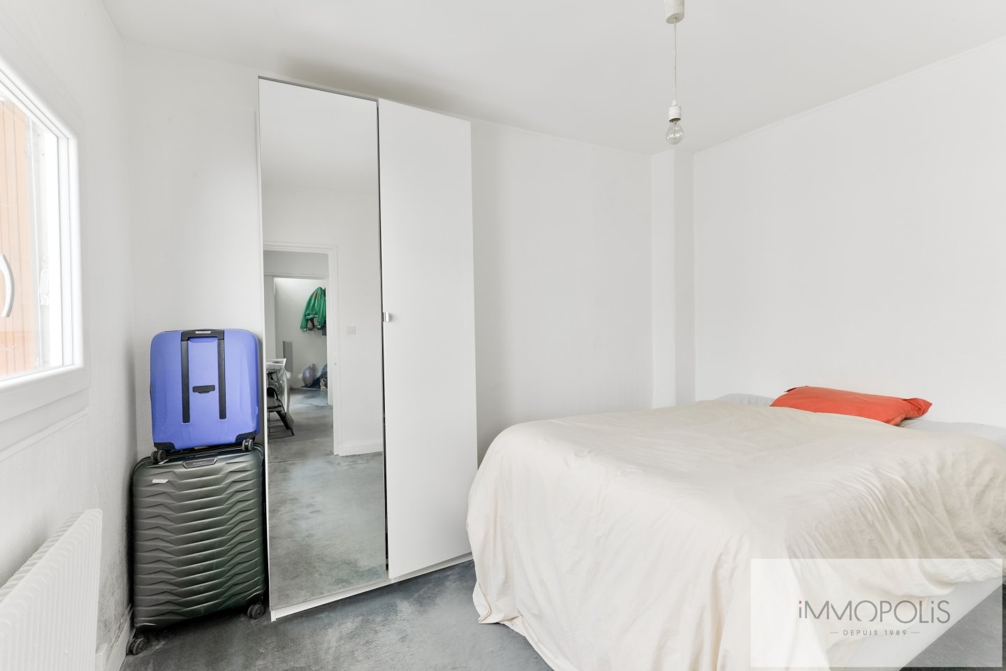 Immeuble sur cour de 60 m2 aux Abbesses 10