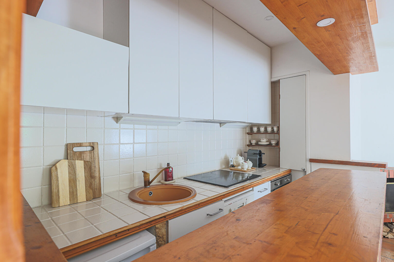 Appartement Paris 2 pièces 10