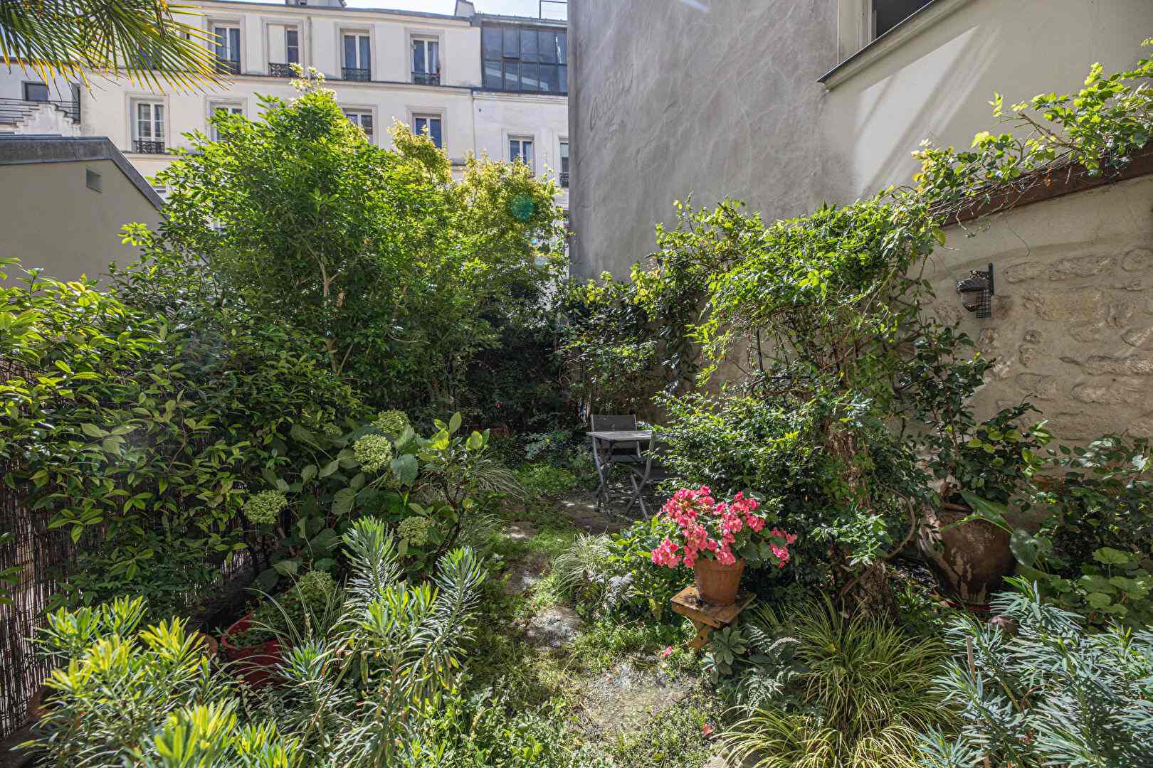 Appartement Paris 2 pièces 3