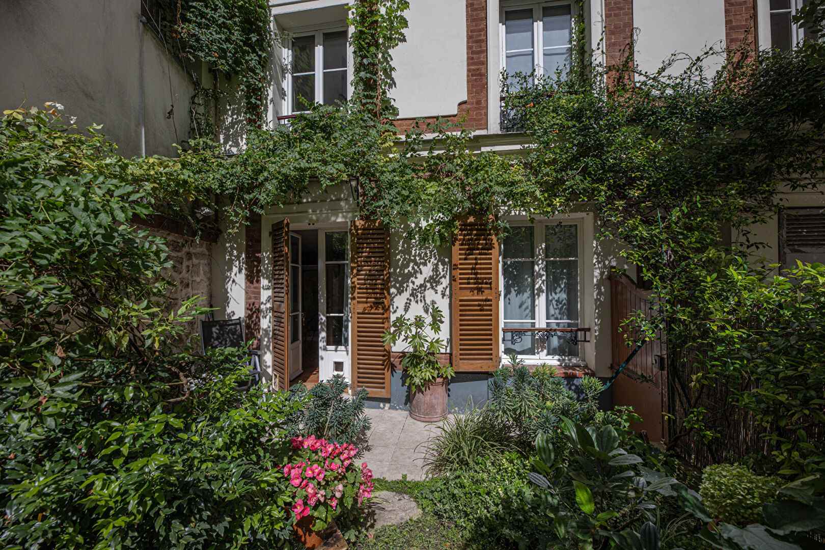 Appartement Paris 2 pièces 4