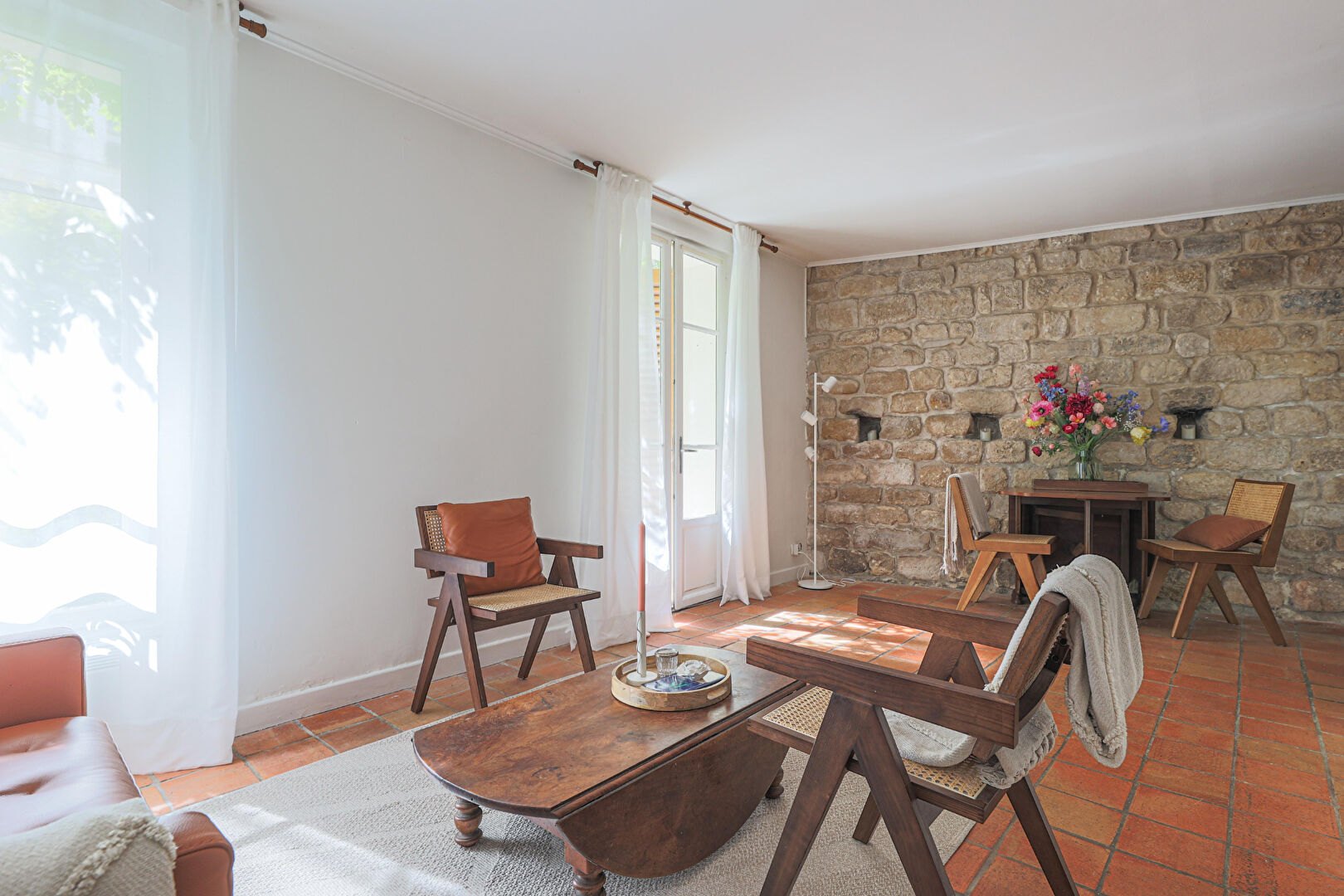 Appartement Paris 2 pièces 7