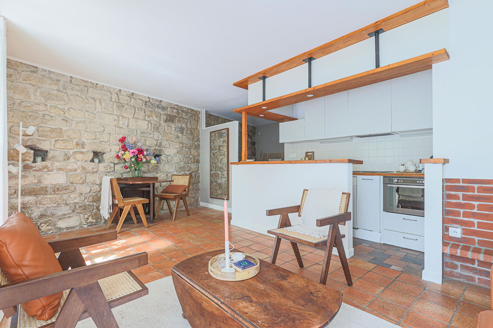 Appartement Paris 2 pièces 8