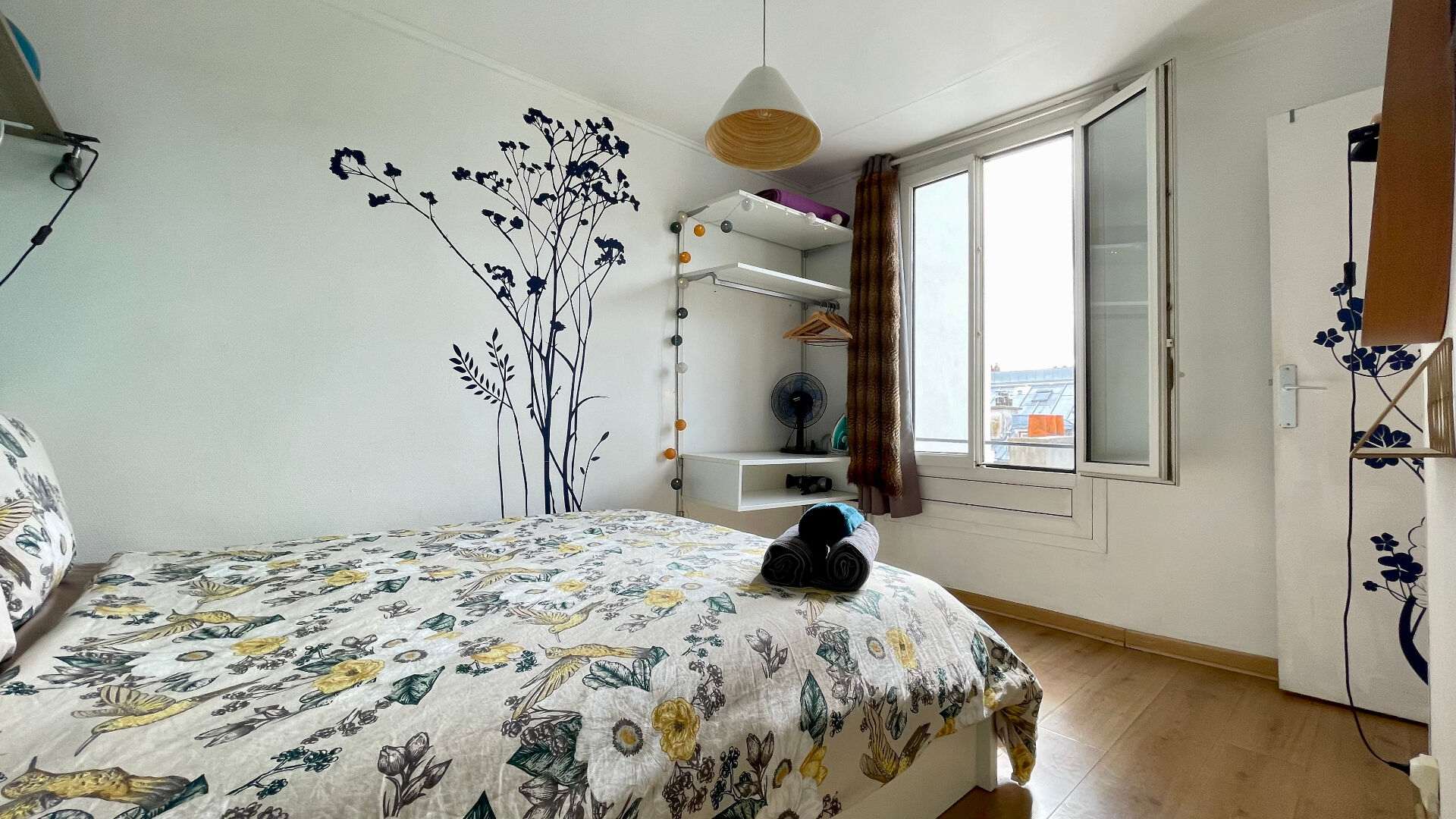 COUP DE COEUR – Appartement de charme 18,80 m² – Rue Berthe en plein Montmartre, excellent DPE D ! 1