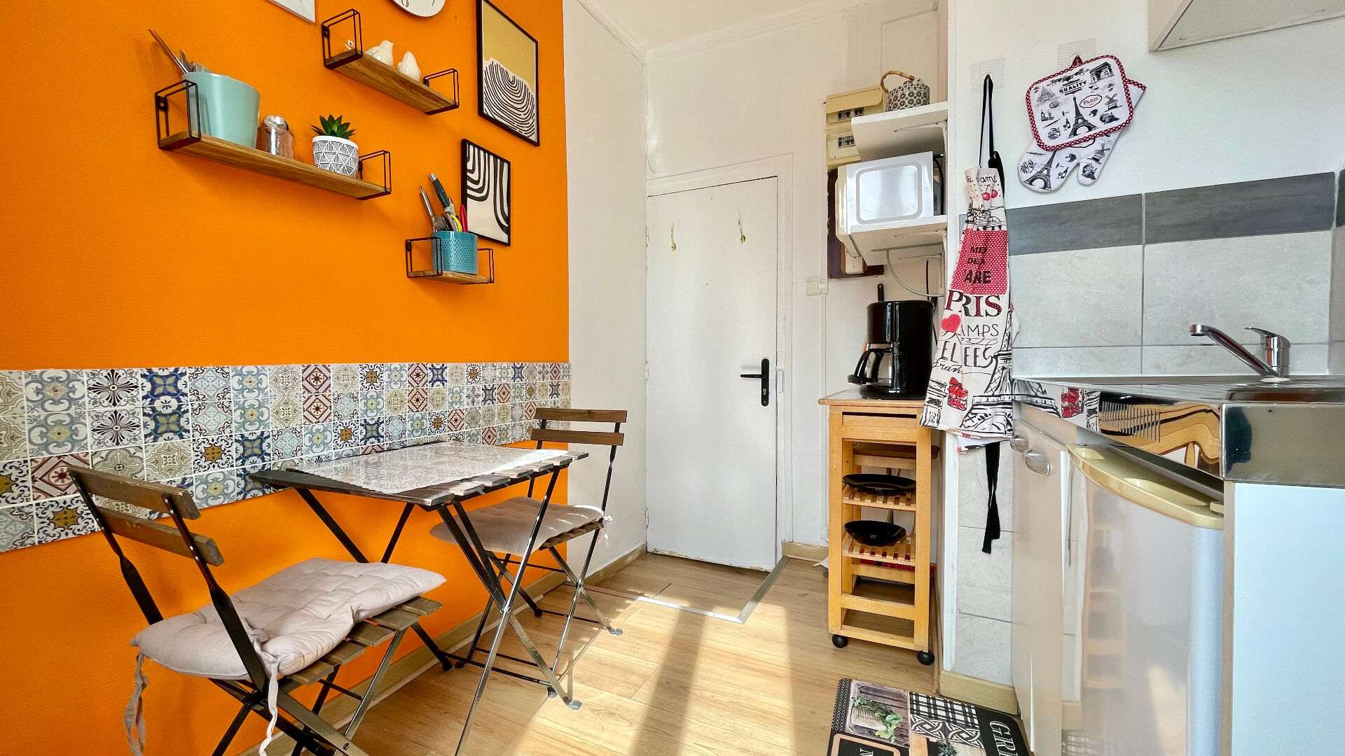 COUP DE COEUR – Appartement de charme 18,80 m² – Rue Berthe en plein Montmartre, excellent DPE D ! 8