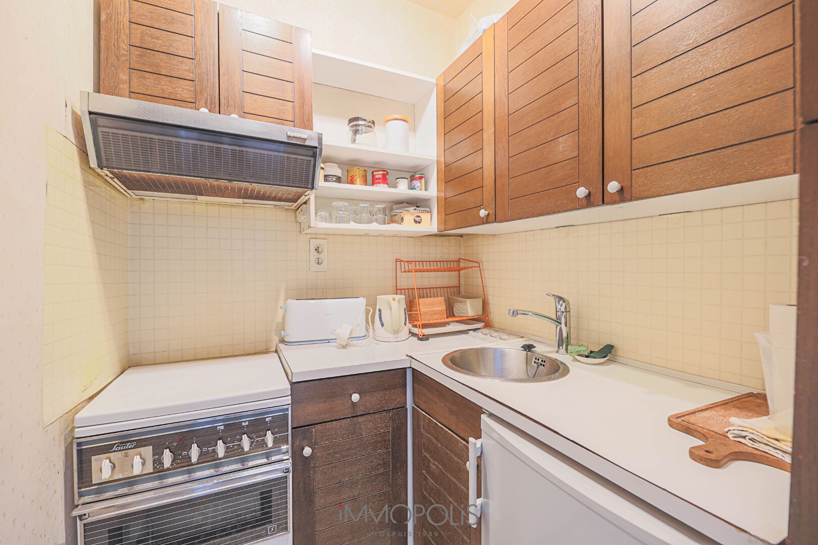 Petit trois pièces de 39 m² Lamarck – Caulaincourt 11 Petit trois pièces de 39 m² Lamarck – Caulaincourt 11