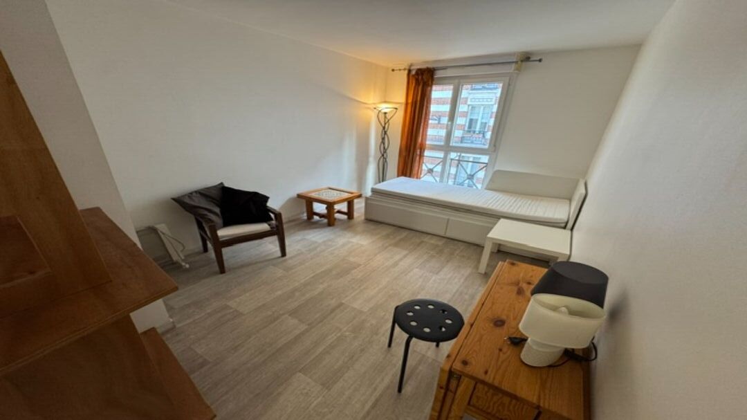 Appartement Paris 1 pièce(s) 18.49 m2 1 Appartement Paris 1 pièce(s) 18.49 m2 1