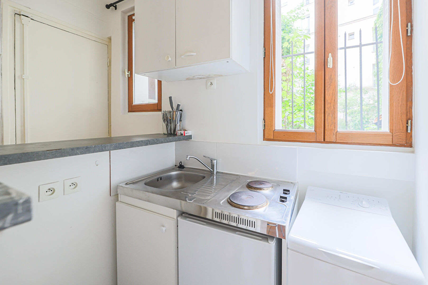 Studio traversant au coeur du 18eme ! 9 Studio traversant au coeur du 18eme ! 9