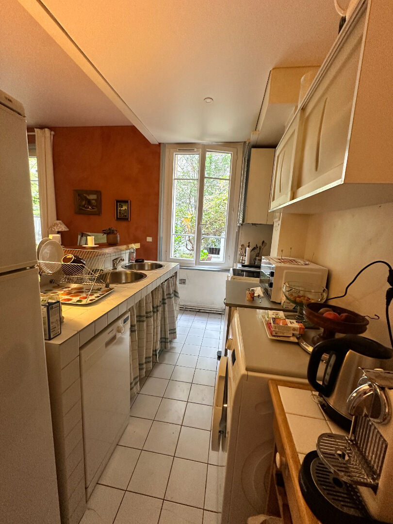 Appartement de 2/3 Pièces de 51m² – « Jardin du Sacré -Coeur » 12 Appartement de 2/3 Pièces de 51m² – « Jardin du Sacré -Coeur » 12