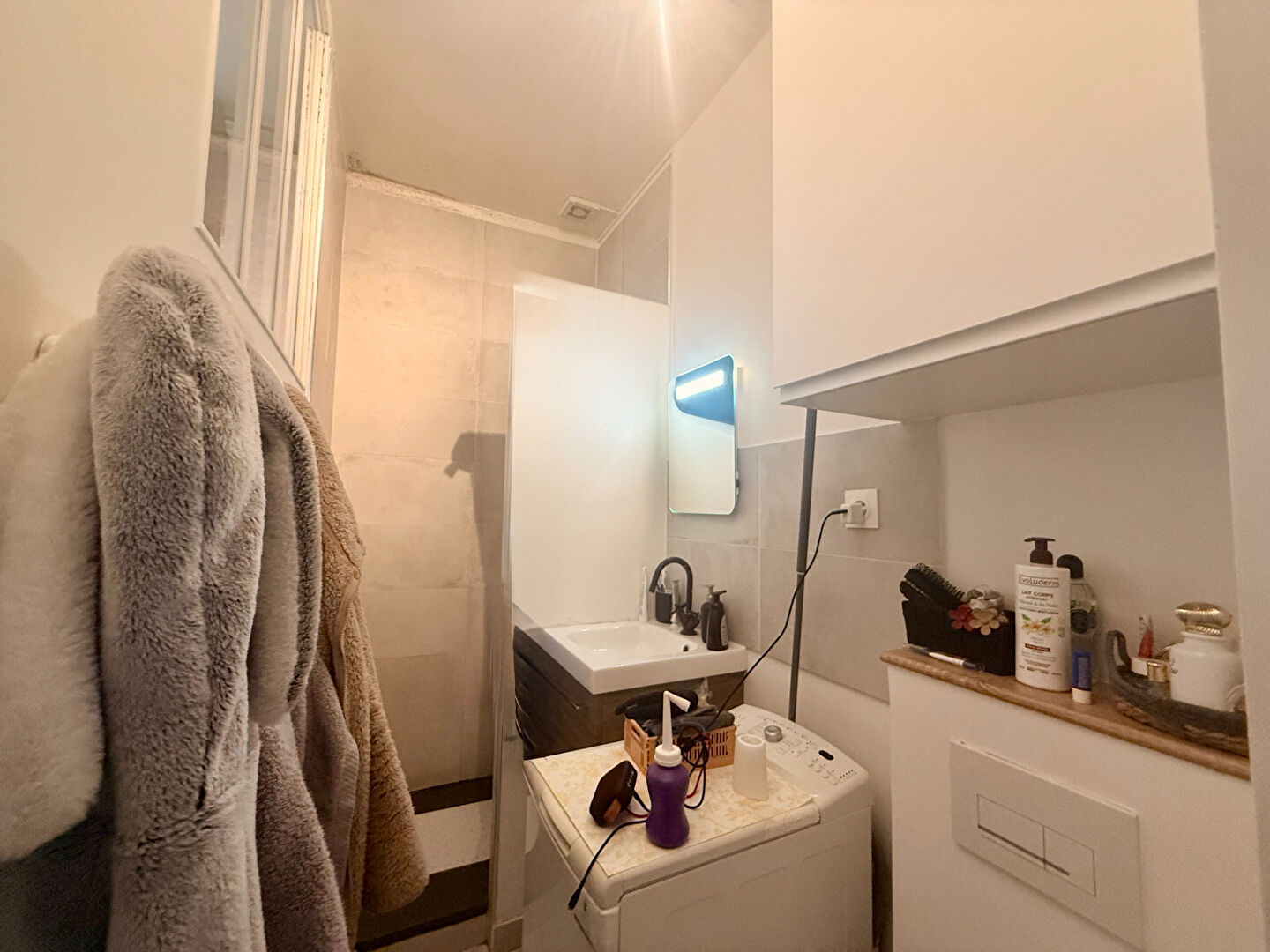 Charmant 2 pièces rénové vendu loué au Coeur du 2 ème arrondissements 6