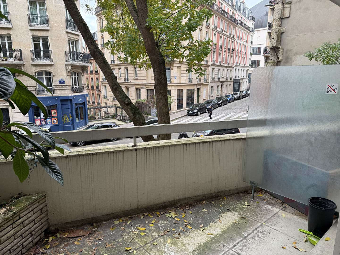 Studio tout confort Terrasse Francoeur / rue des Saules vue dégagée ! 3